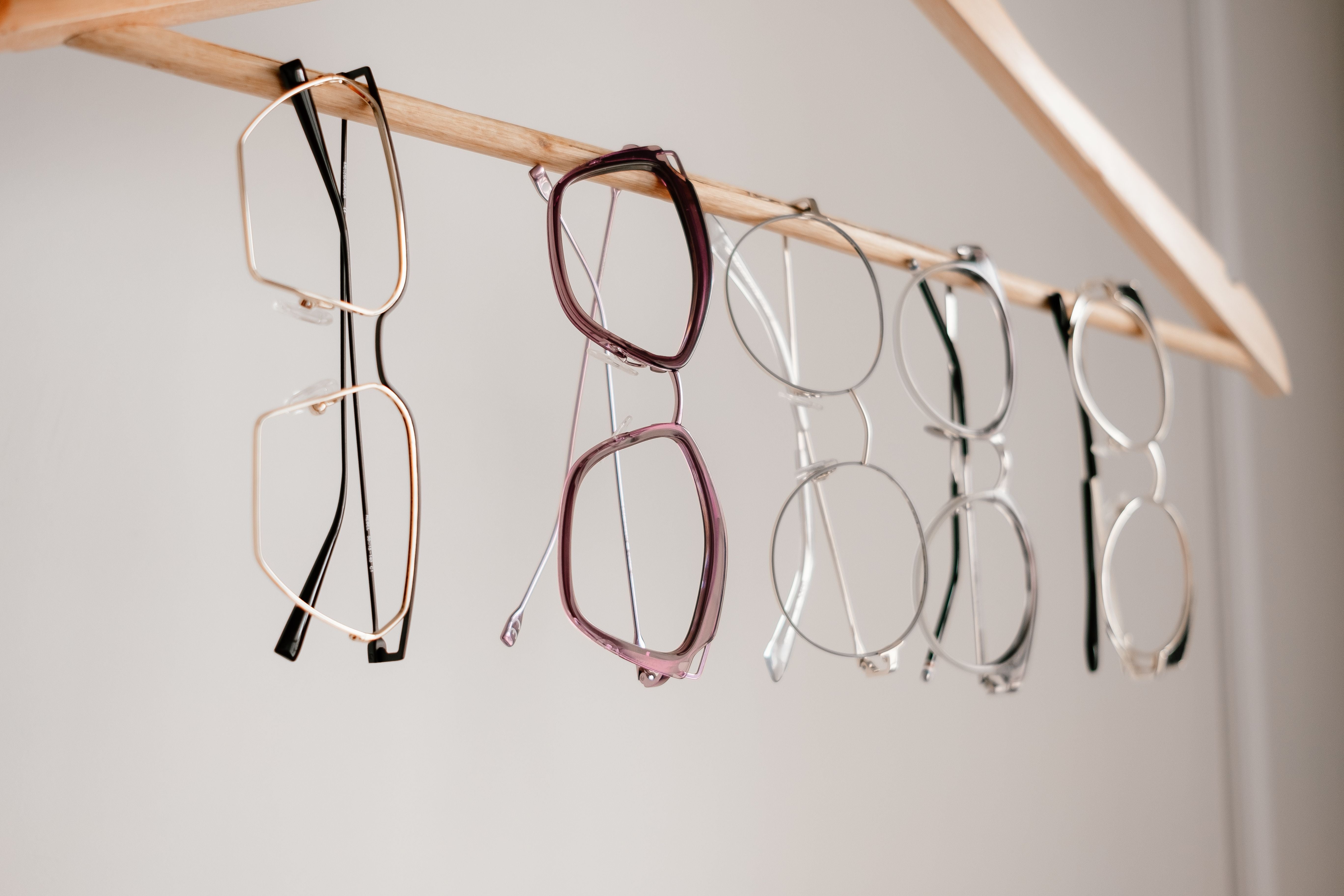Top Styles in Men’s Prescription Glasses for 2024: What to Look For