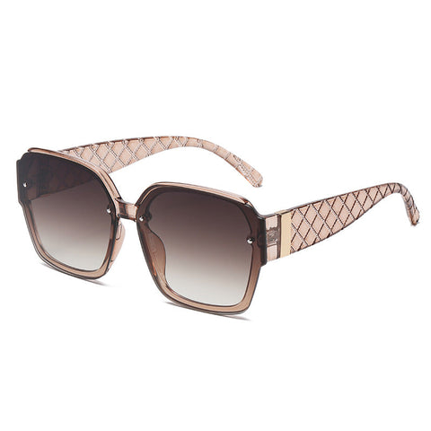 Retro Classy Rivets Stylish Luxury Designer Sunglasses with UV400 Protection image